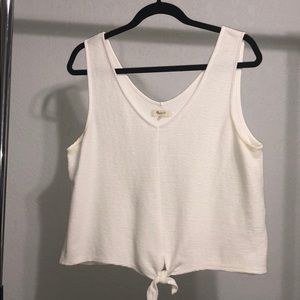 Knotted Crop
